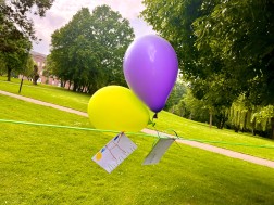 Foto von Luftballons im Abteipark