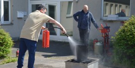 Praxisübung mit dem Feuerlöscher