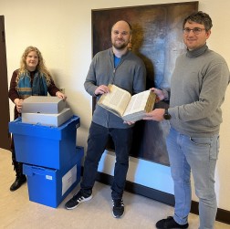 (v.l.n.r.) Jana F. Schulz, Dr. Markus Jansen und Dr. Gregor Patt bei der Abnahme des Projekts. | Foto: Matthias Senk, LVR-AFZ.